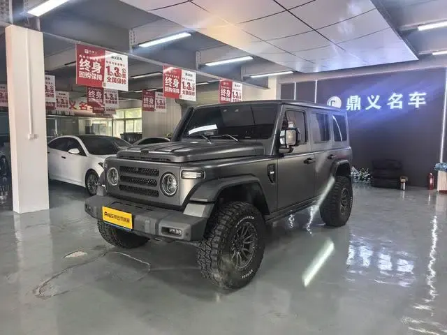 212 T01 2024 Explorer 2.0T