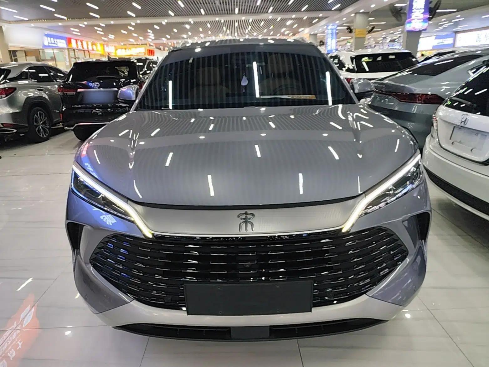 BYD Song L DM-i 2024 75km Leading Edition — миниатюра 2
