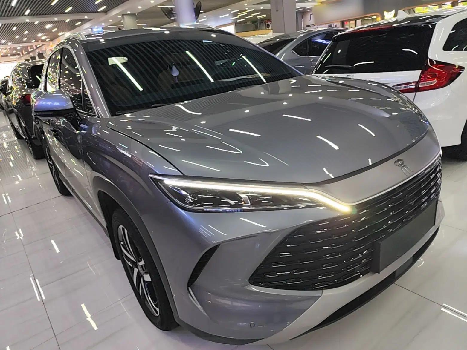 BYD Song L DM-i 2024 75km Leading Edition — миниатюра 3