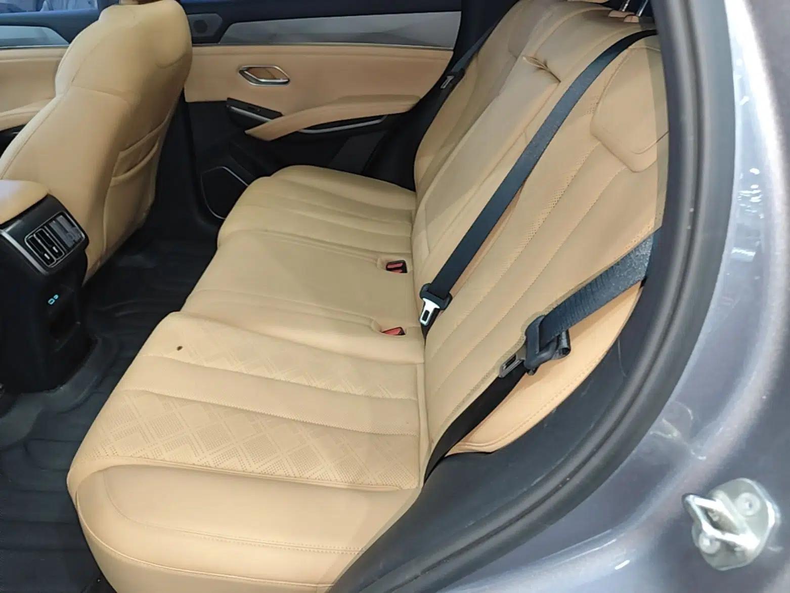 BYD Song L DM-i 2024 75km Leading Edition — миниатюра 25