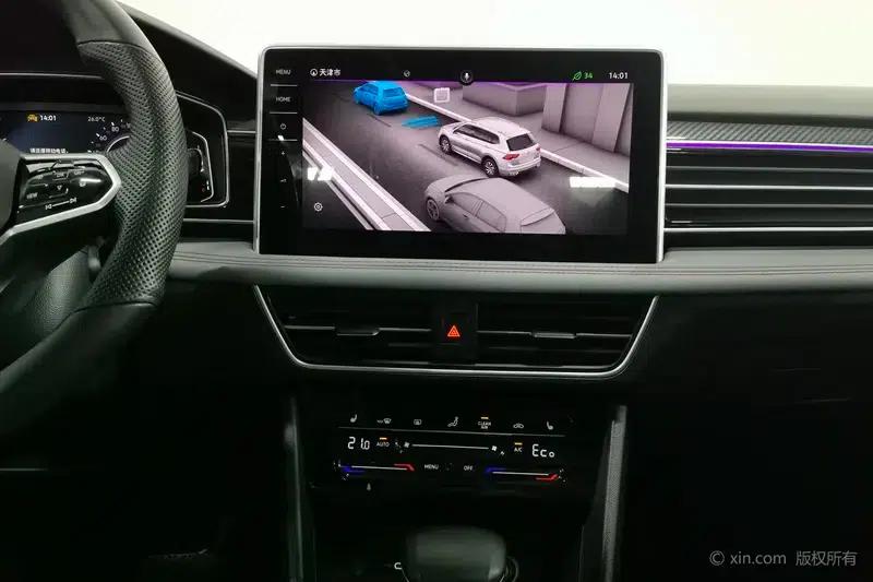 Tiguan L PHEV 2023 430PHEV Plug-in Hybrid Flagship Edition — миниатюра 12