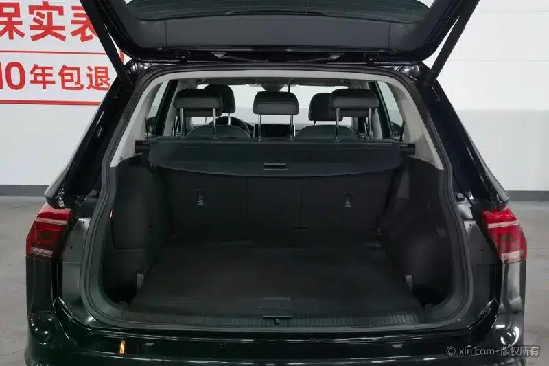 Tiguan L PHEV 2023 430PHEV Plug-in Hybrid Flagship Edition — миниатюра 23