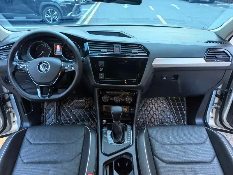 Tiguan L PHEV 2019 430PHEV Hybrid Flagship Edition — миниатюра 11