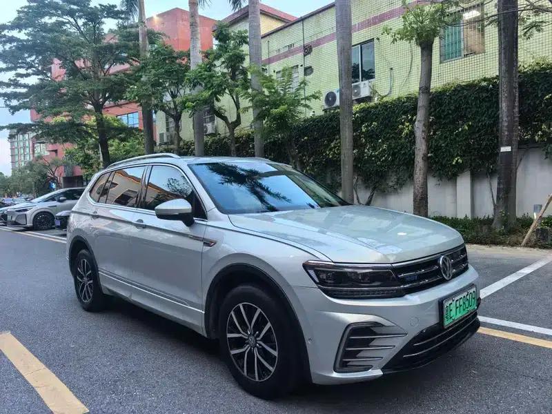 Tiguan L PHEV 2019 430PHEV Hybrid Flagship Edition — миниатюра 3