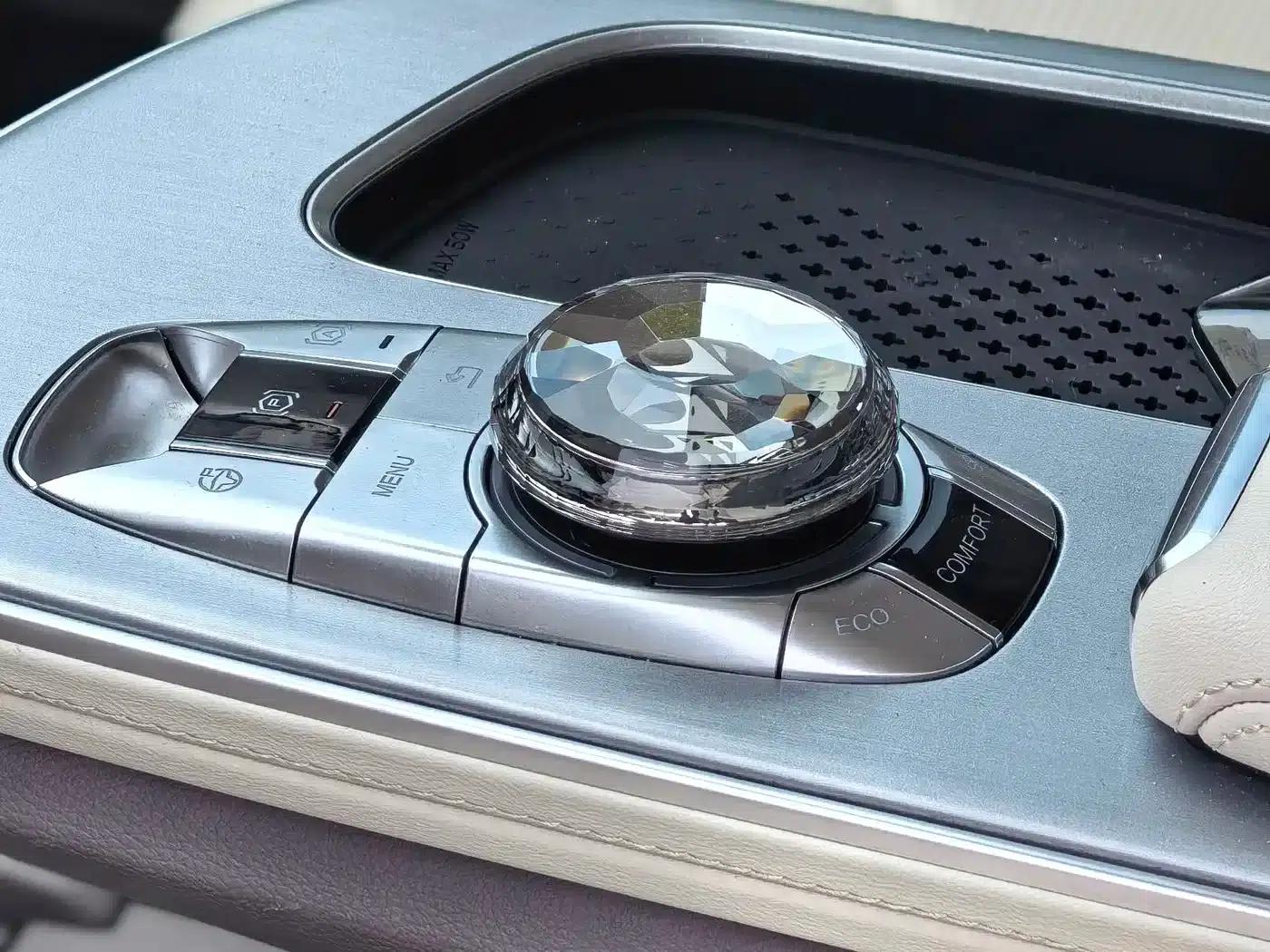 Jihu Alphard S6 2025 Model 735MAX 175kW — миниатюра 14