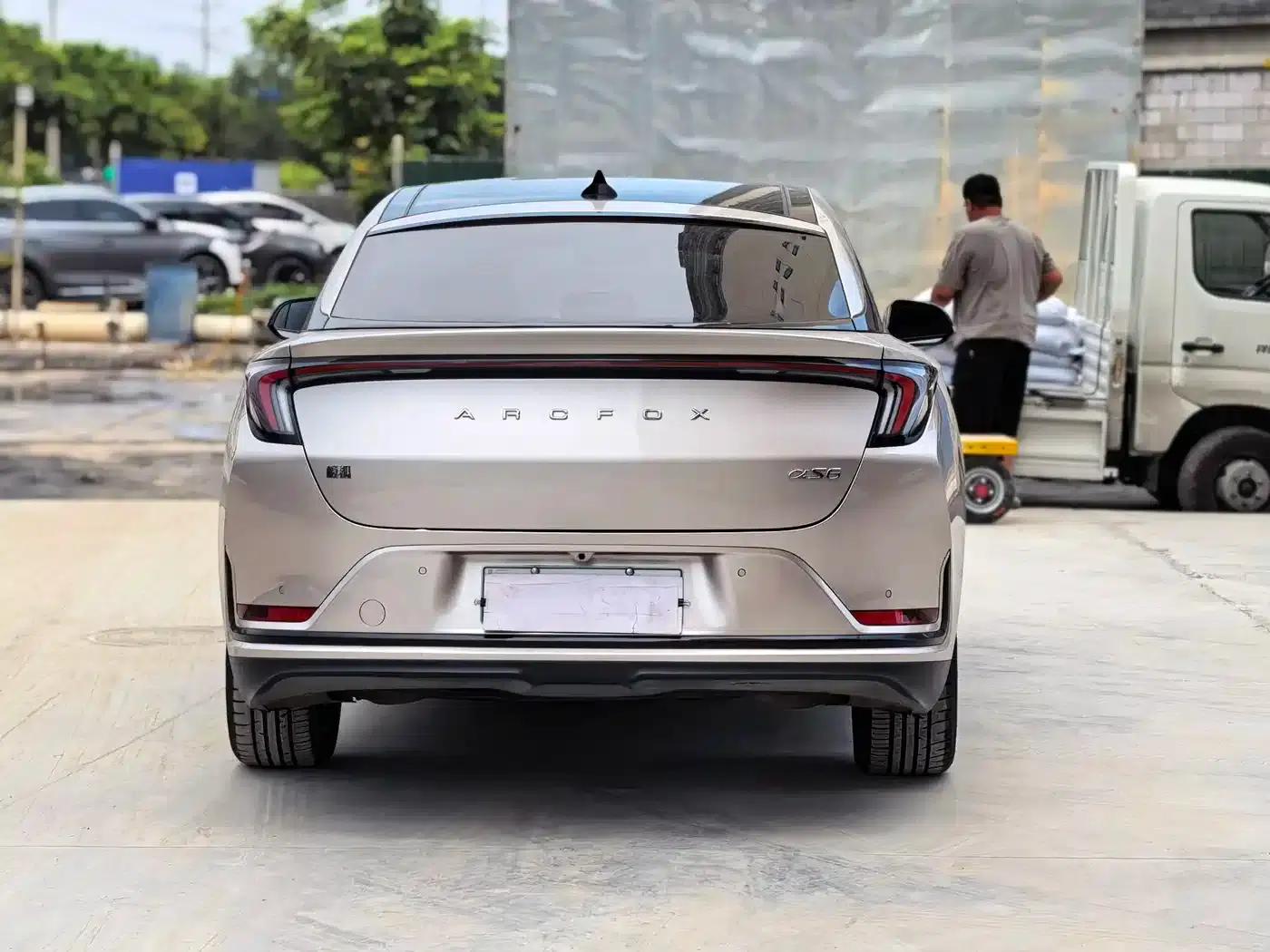 Jihu Alphard S6 2025 Model 735MAX 175kW — миниатюра 6
