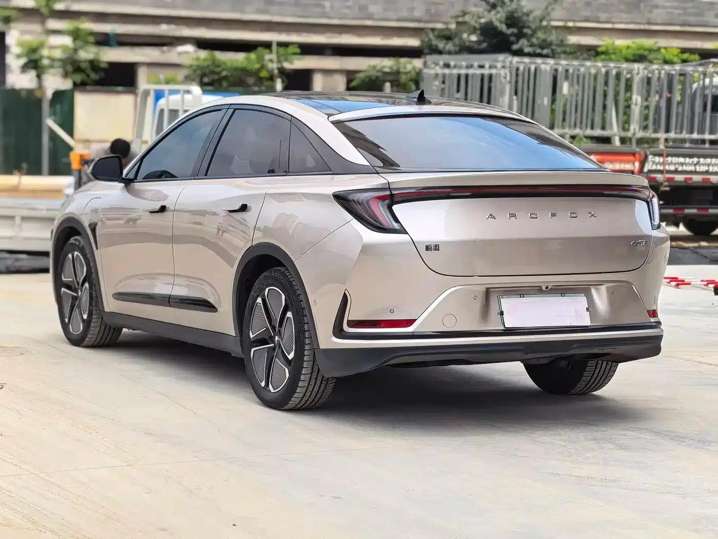 Jihu Alphard S6 2025 Model 735MAX 175kW — миниатюра 7