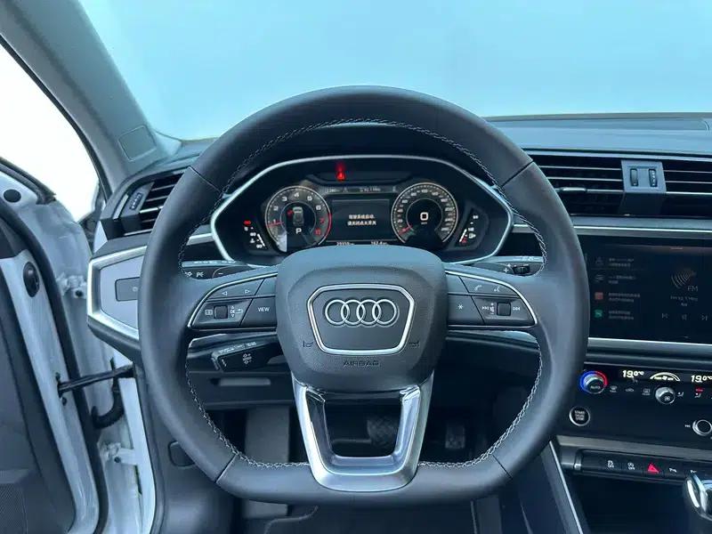 Audi Q3 2022 40 TFSI Fashion Dynamic — миниатюра 11