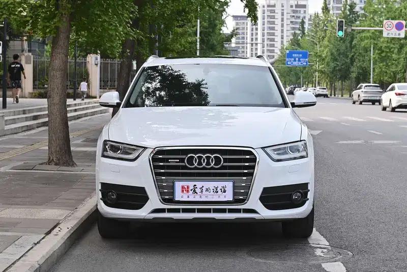 Audi Q3 2013 35 TFSI quattro Comfort — миниатюра 2