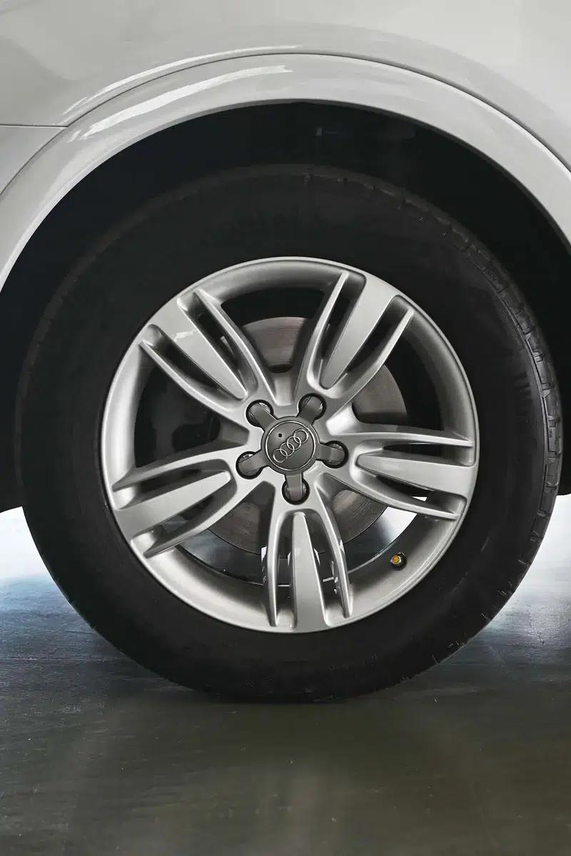 Audi Q3 2013 35 TFSI quattro Comfort — миниатюра 21