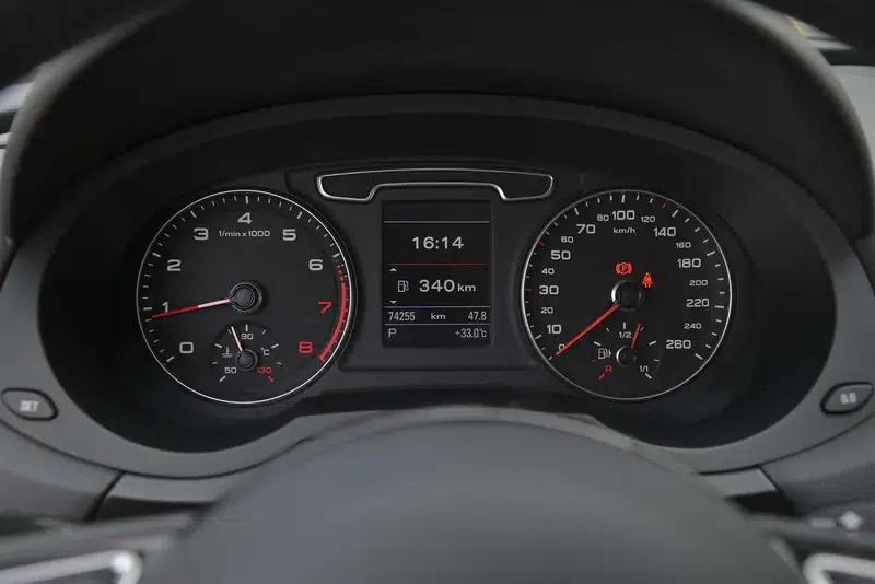 Audi Q3 2013 35 TFSI quattro Comfort — миниатюра 26
