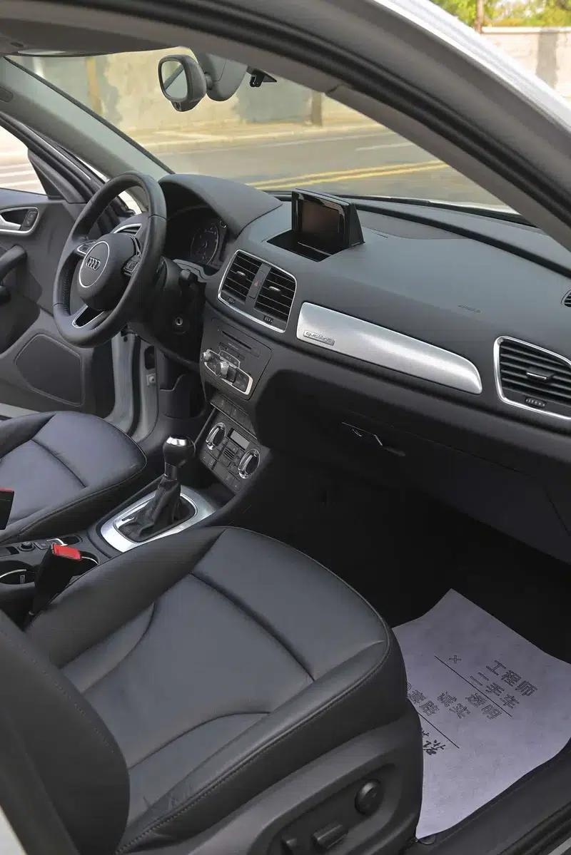 Audi Q3 2013 35 TFSI quattro Comfort — миниатюра 31