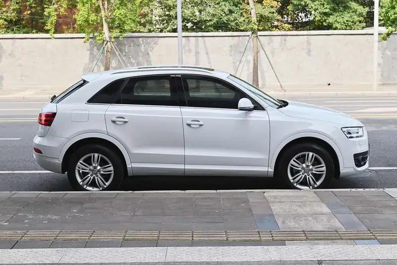 Audi Q3 2013 35 TFSI quattro Comfort — миниатюра 8