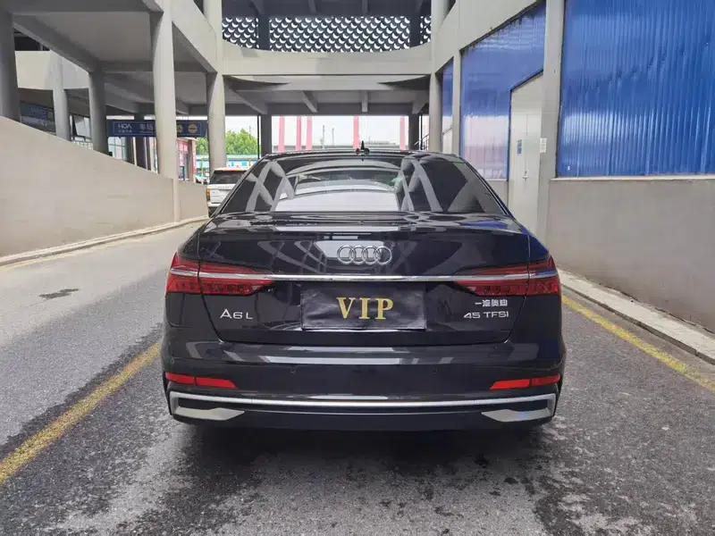 Audi A6L 2023 Facelift 45 TFSI Dynamic Edition — миниатюра 5