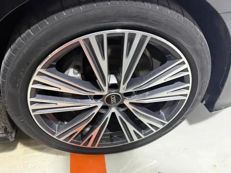 Audi A6L 2024 45 TFSI quattro Premium Dynamic Edition — миниатюра 10