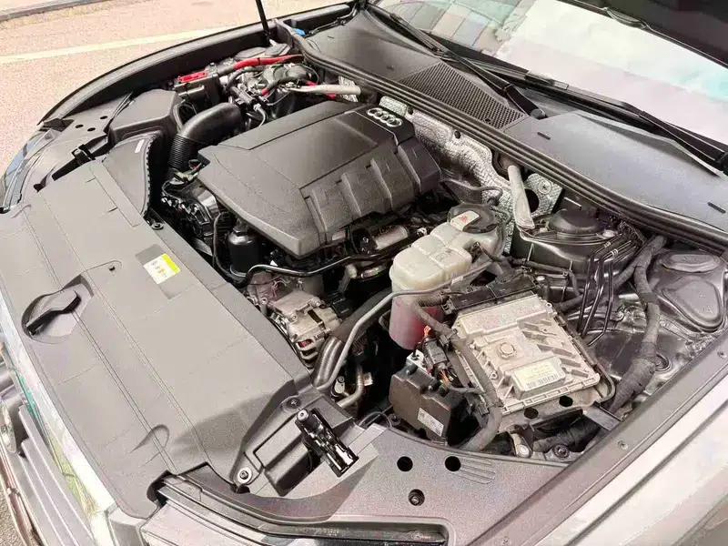 Audi A6L 2021 40 TFSI Luxury Dynamic — миниатюра 10