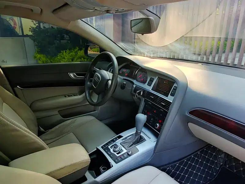 Audi A6L 2010 2.0 TFSI Automatic Standard Edition — миниатюра 16