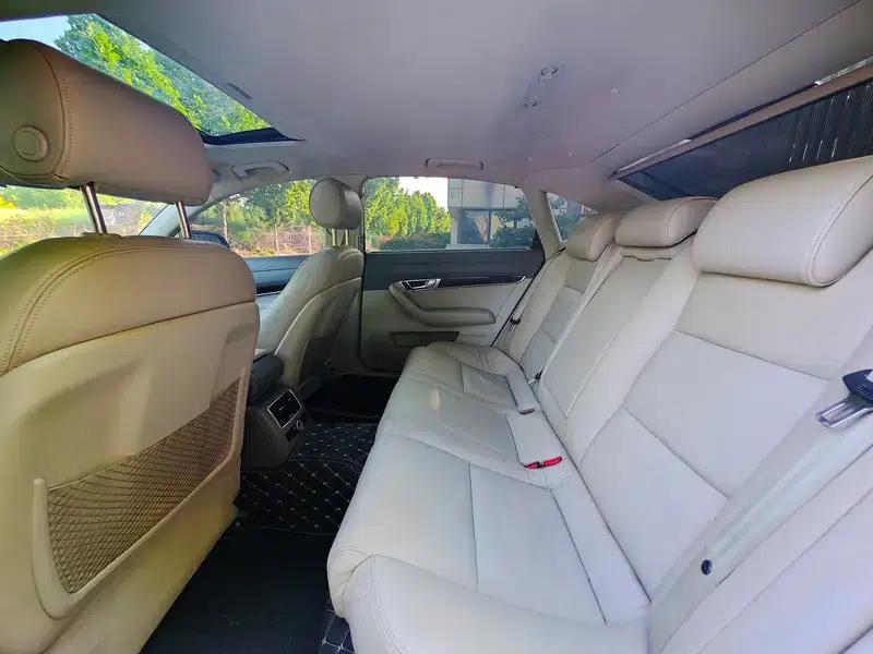 Audi A6L 2010 2.0 TFSI Automatic Standard Edition — миниатюра 19