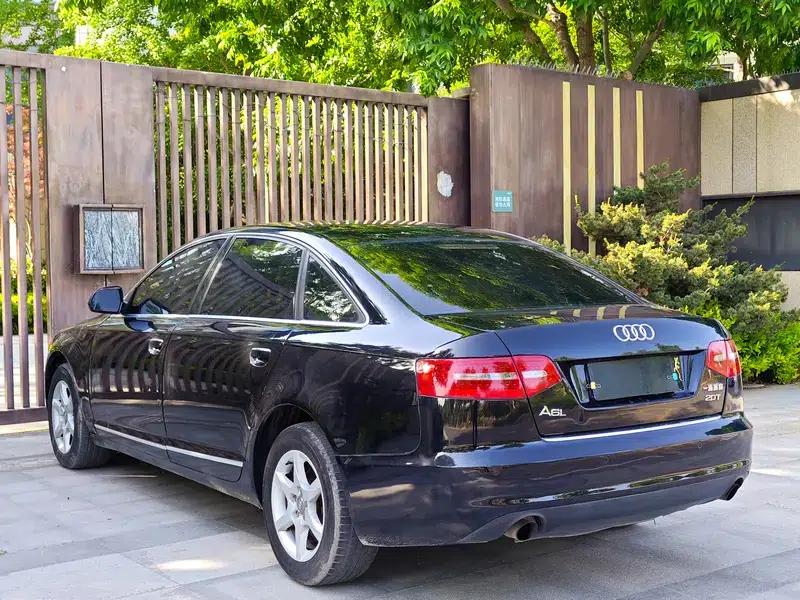 Audi A6L 2010 2.0 TFSI Automatic Standard Edition — миниатюра 5