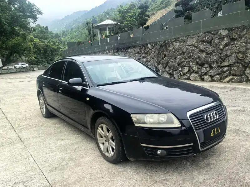 Audi A6L 2005 2.0T Manual Standard Edition — миниатюра 3