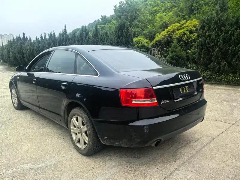 Audi A6L 2005 2.0T Manual Standard Edition — миниатюра 5