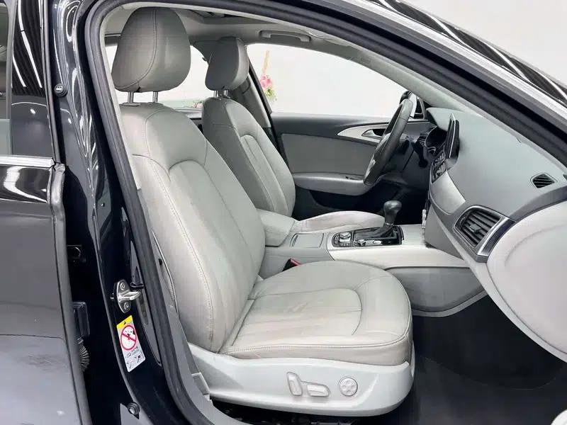 Audi A6L 2012 TFSI Standard Edition — миниатюра 15