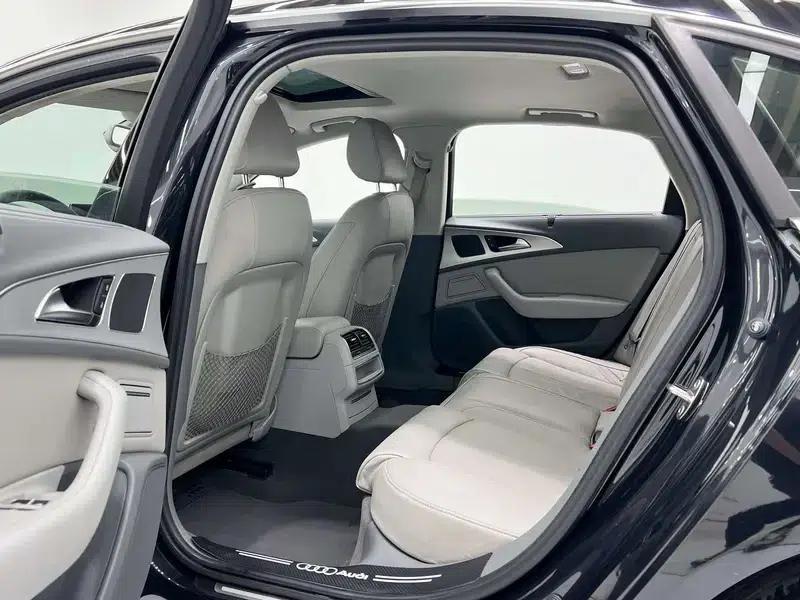 Audi A6L 2012 TFSI Standard Edition — миниатюра 16