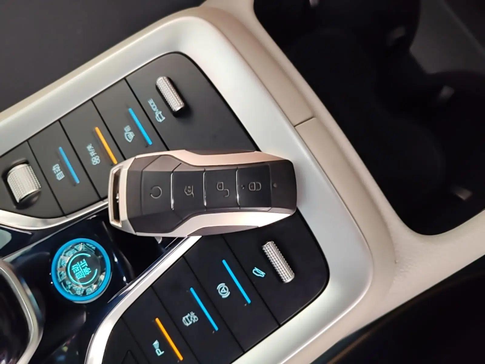 BYD Song Pro 2021 1.5T Automatic Xiaoyun Luxury Model — миниатюра 28