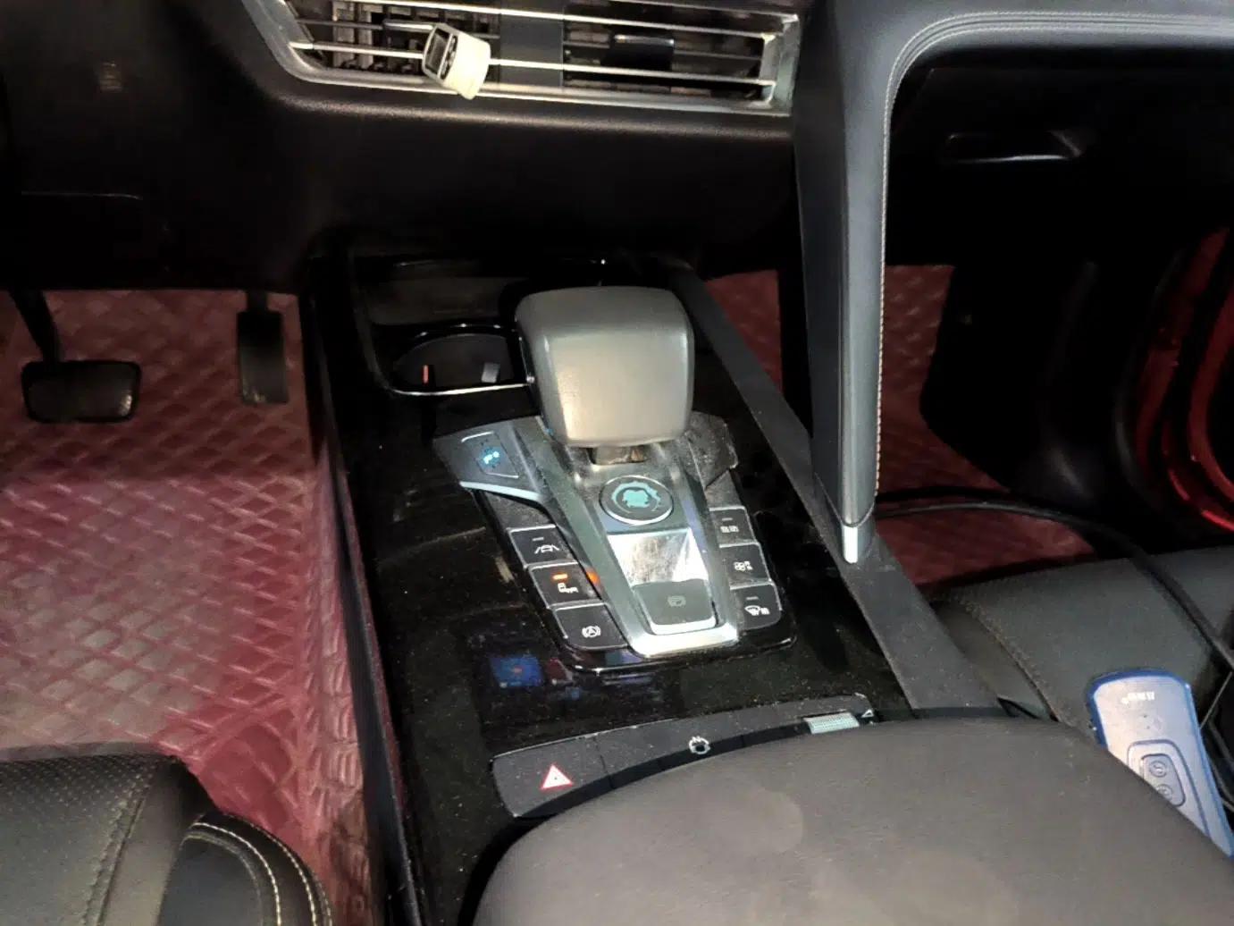 BYD Song Pro 2019 1.5T Automatic Prestige Model — миниатюра 16