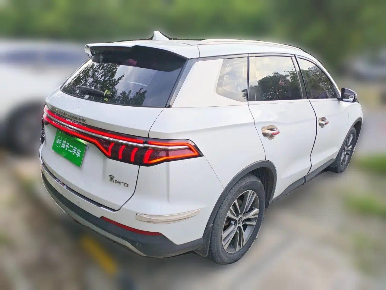 BYD Song Pro 2019 1.5T Automatic Elite Edition — миниатюра 6