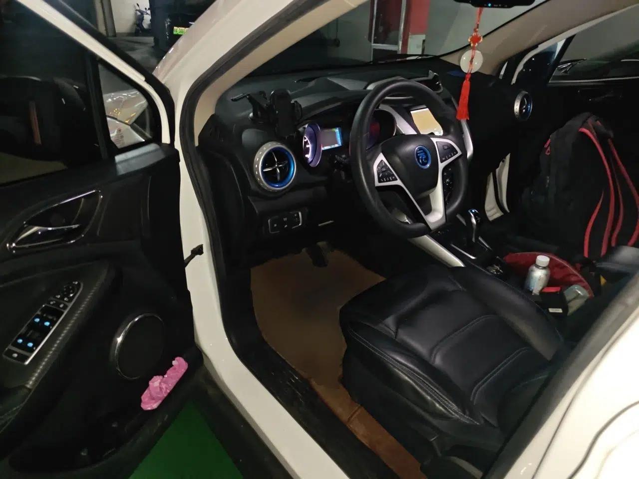 BYD Yuan New Energy 2018 EV360 Smart Connect Cool Edition — миниатюра 16