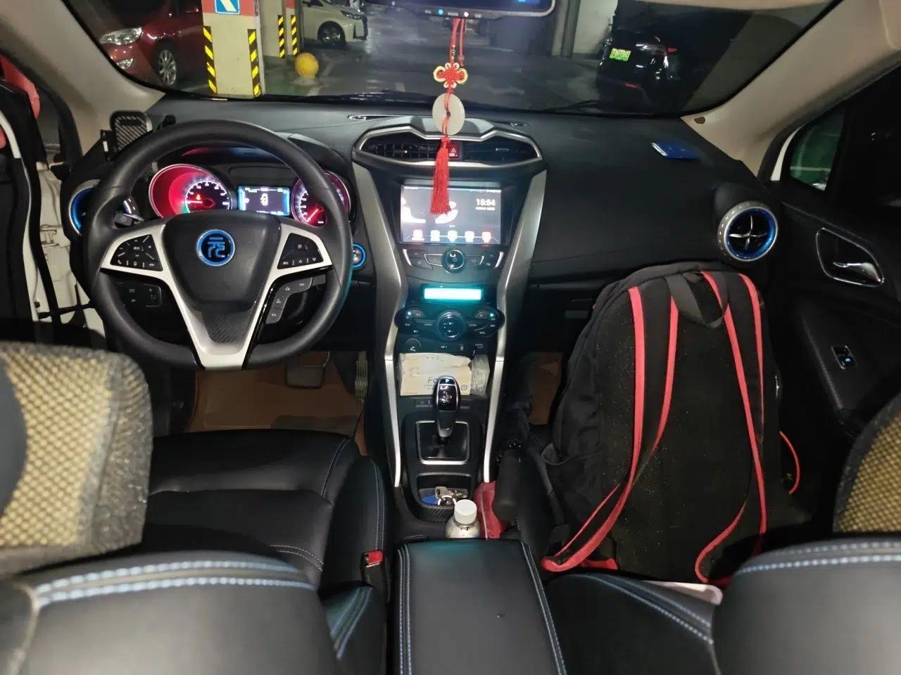 BYD Yuan New Energy 2018 EV360 Smart Connect Cool Edition — миниатюра 9