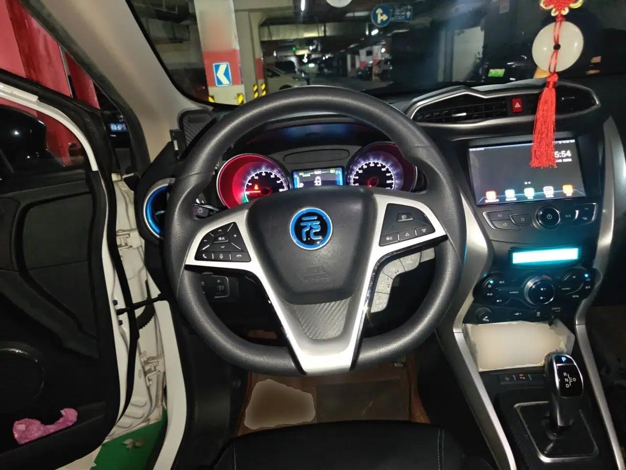 BYD Yuan New Energy 2018 EV360 Smart Connect Cool Edition — миниатюра 10