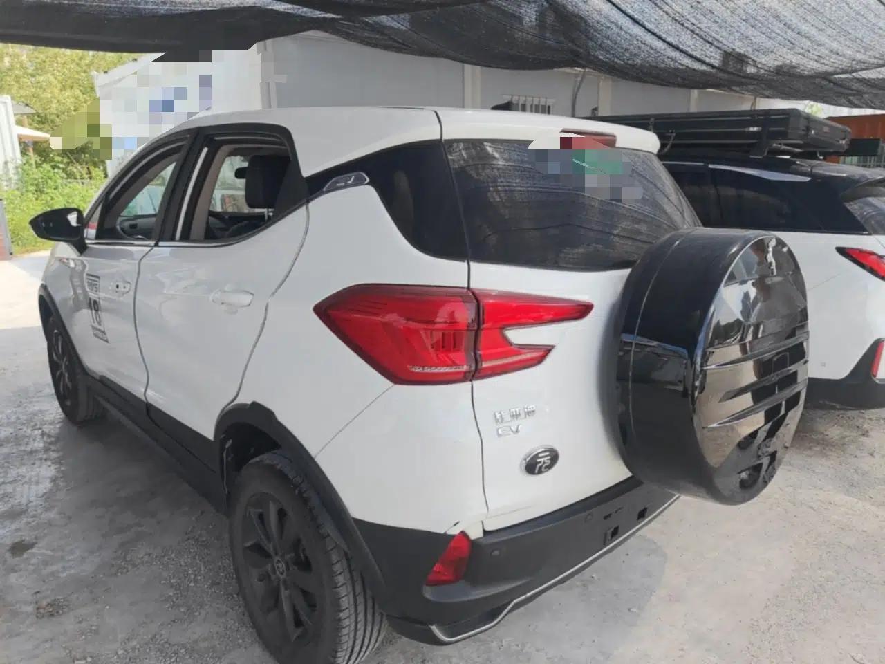 BYD Yuan New Energy 2019 EV360 Smart Connect Luxurious Model — миниатюра 4