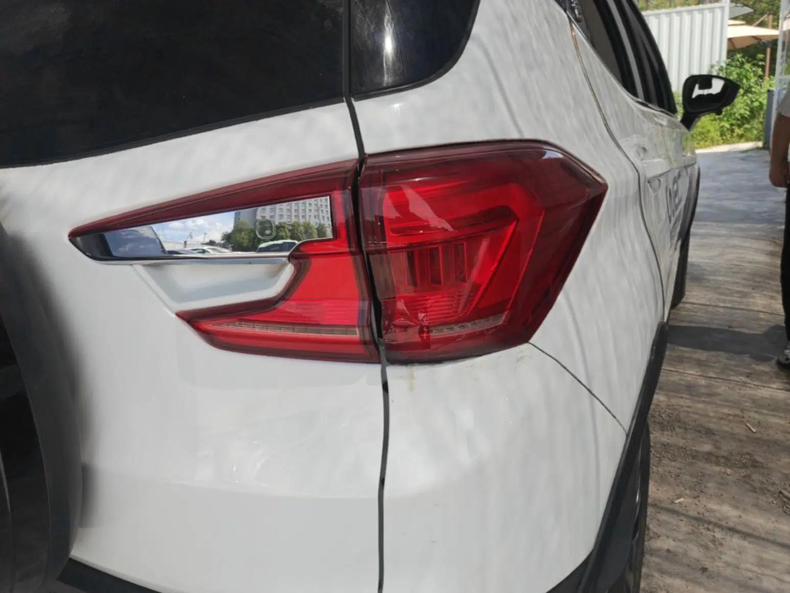 BYD Yuan New Energy 2019 EV360 Smart Connect Luxurious Model — миниатюра 9