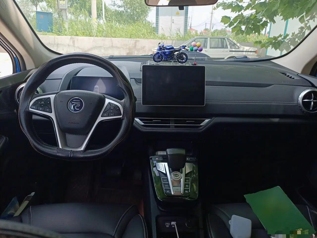 BYD Yuan New Energy 2019 EV535 Smart Connect Trendsetting Model — миниатюра 9