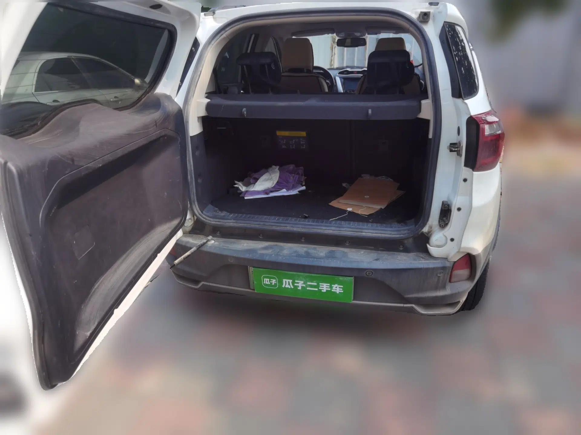 BYD Yuan New Energy 2019 EV360 Smart Connect Elite Model — миниатюра 16