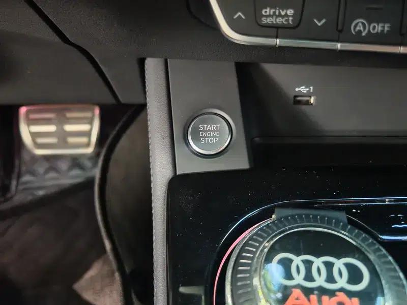 Audi A4L 2023 40 TFSI Luxury Dynamic Starry Night Edition — миниатюра 12