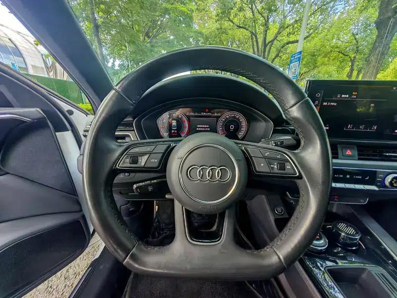 Audi A4L 2023 40 TFSI Luxury Dynamic Starry Night Edition — миниатюра 20