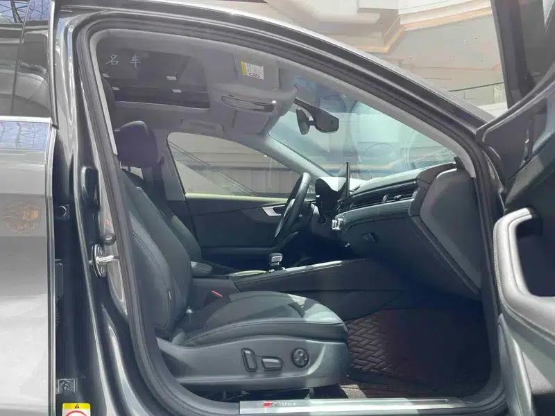 Audi A4L 2020 40 TFSI Fashion Dynamic Edition — миниатюра 13