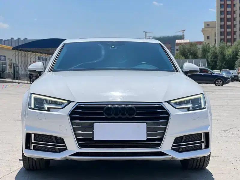 Audi A4L 2018 30th Anniversary Edition 40 TFSI Progressive — миниатюра 2