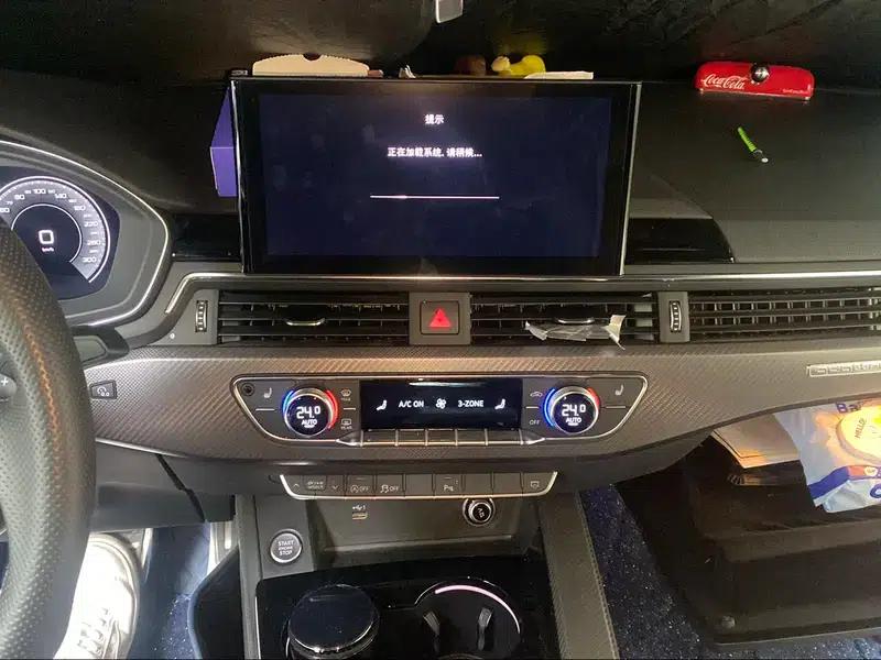 2024 Audi A4L 40 TFSI quattro RS Package (Sports Edition) — миниатюра 12