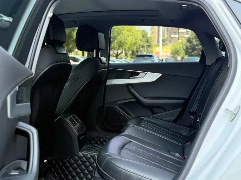 Audi A4L 2023 40 TFSI Fashion Elegance — миниатюра 9