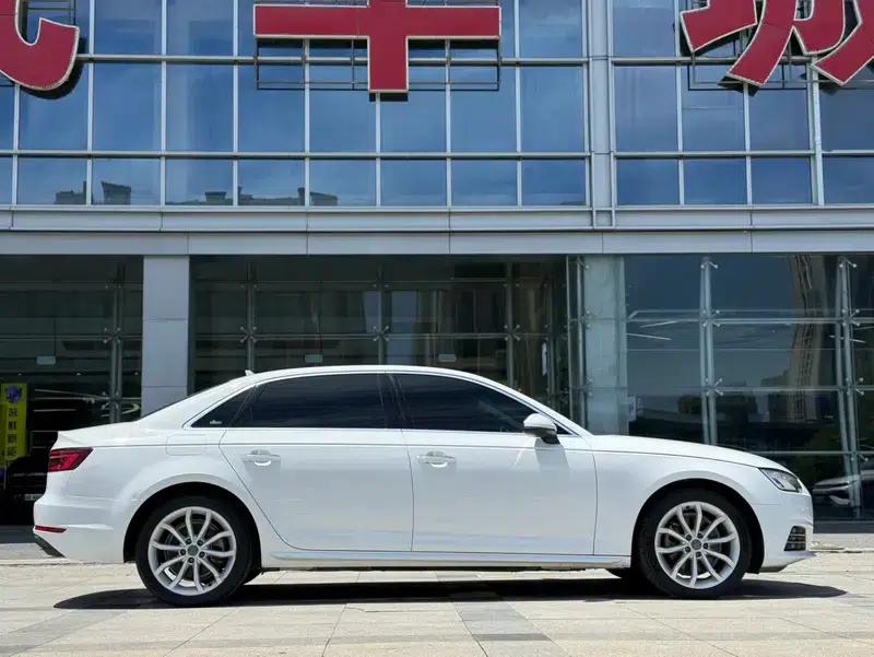Audi A4L 2018 30th Anniversary Edition 40 TFSI Progressive — миниатюра 7