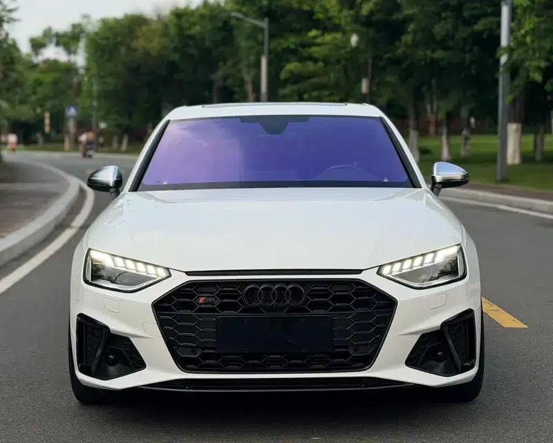 Audi A4L 2022 45 TFSI quattro Premium Dynamic Edition — миниатюра 2