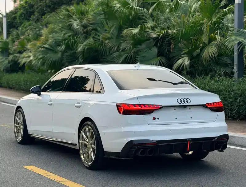 Audi A4L 2022 45 TFSI quattro Premium Dynamic Edition — миниатюра 4