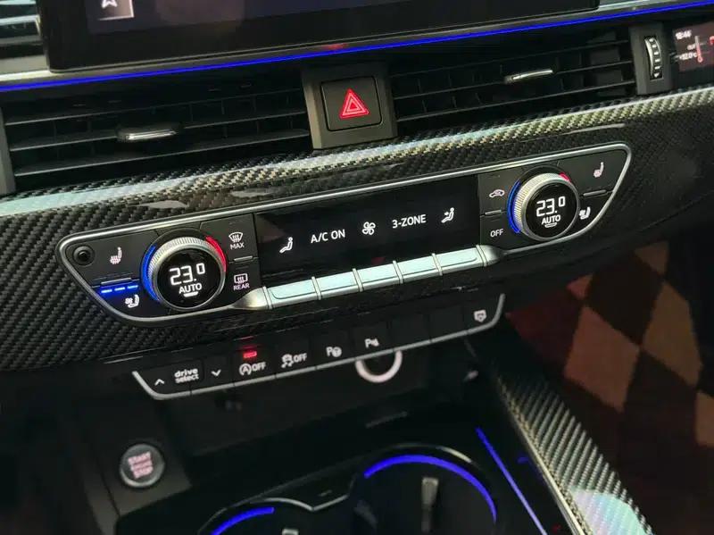 Audi A4L 2022 45 TFSI quattro Premium Dynamic Edition — миниатюра 9