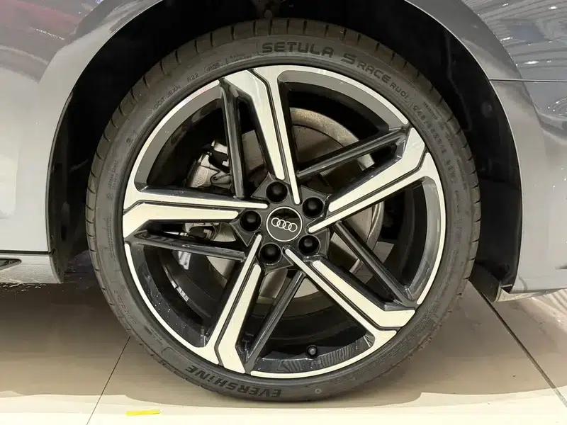 2024 Audi A4L 40 TFSI quattro RS Package (Sports Edition) — миниатюра 7