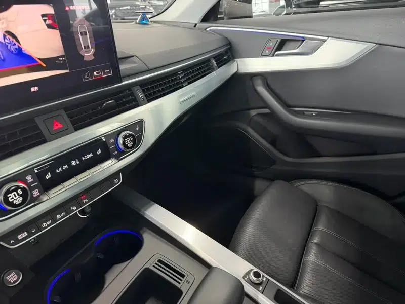 Audi A4L 2020 40 TFSI quattro Luxury Dynamic — миниатюра 11