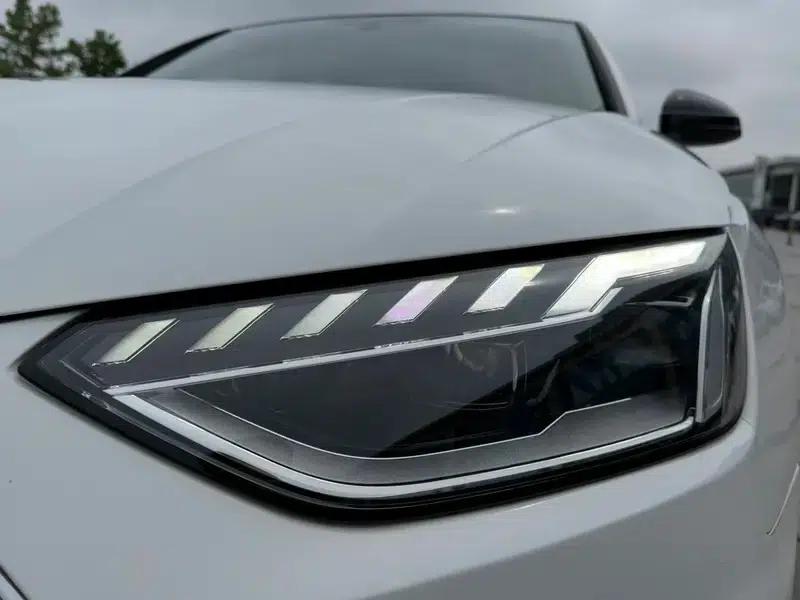 Audi A4L 2020 40 TFSI quattro Luxury Dynamic — миниатюра 9